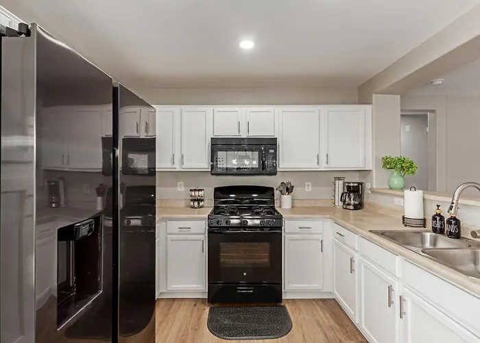 Newly Renovated Modern Cozy 3-bedroom In Az Holiday home *
