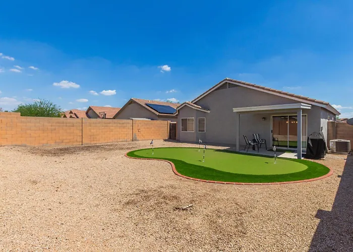 Holiday home Newly Renovated Modern Cozy 3-bedroom In Az *